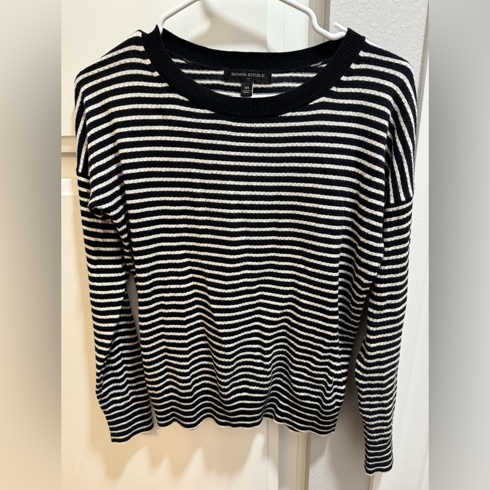 Banana Republic sweater